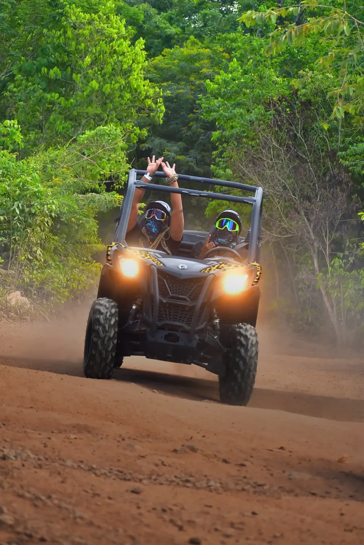 Aventura extrema en buggy, tirolesa y cenote - Image 4
